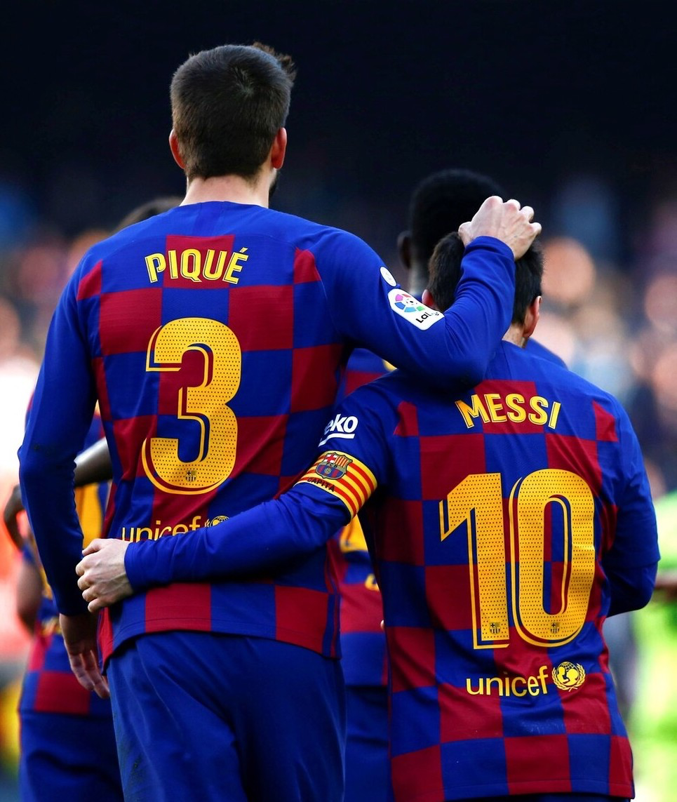 熊猫tv-皮克：梅西是历史第一人！我梦想梅西来踢国王联赛！